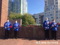 В Перми почтили память героев Курской битвы В Перми почтили память героев Курской битвы