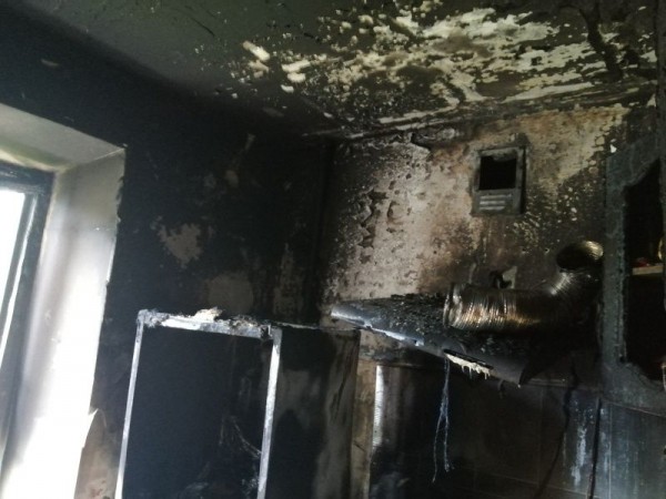 В Пермском крае на пожаре спасли 80-летнюю женщину В Пермском крае на пожаре спасли 80-летнюю женщину