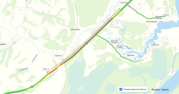 В Прикамье на федеральной трассе скопилась гигантская пробка