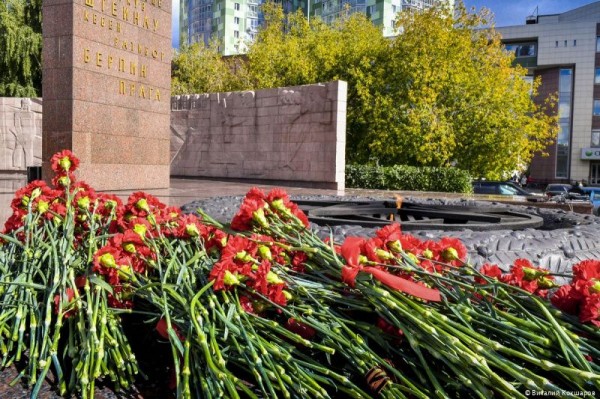 В Перми возложили «Цветы памяти» в честь окончания Второй мировой войны