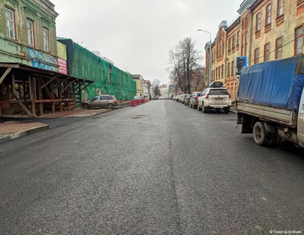 В Перми уложили верхний слой асфальта на участке улицы Пермской В Перми уложили верхний слой асфальта на участке улицы Пермской
