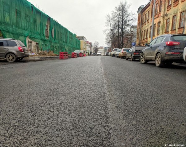 В Перми уложили верхний слой асфальта на участке улицы Пермской В Перми уложили верхний слой асфальта на участке улицы Пермской