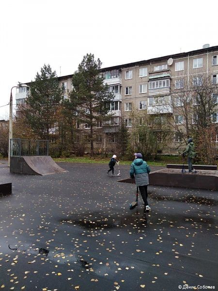 В Перми в микрорайоне Кислотные дачи построена скейтплощадка В Перми в микрорайоне Кислотные дачи построена скейтплощадка
