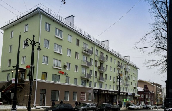 В 2020 году в Перми на Комсомольском проспекте отремонтированы фасады 19 домов В 2020 году в Перми на Комсомольском проспекте отремонтированы фасады 19 домов