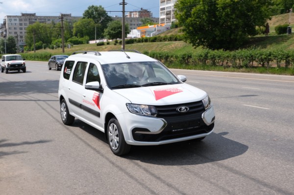 Дмитрий Махонин: «Медицинская помощь должна быть доступна всем жителям региона – от города до глубинки»