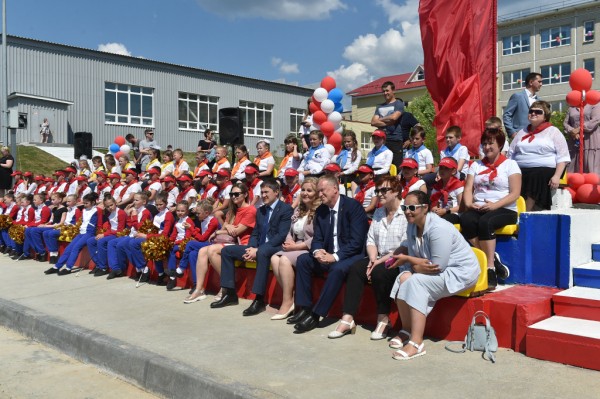 В грядущем учебном году более 1800 школьников Полазны смогут заниматься физкультурой на новых стадионах
