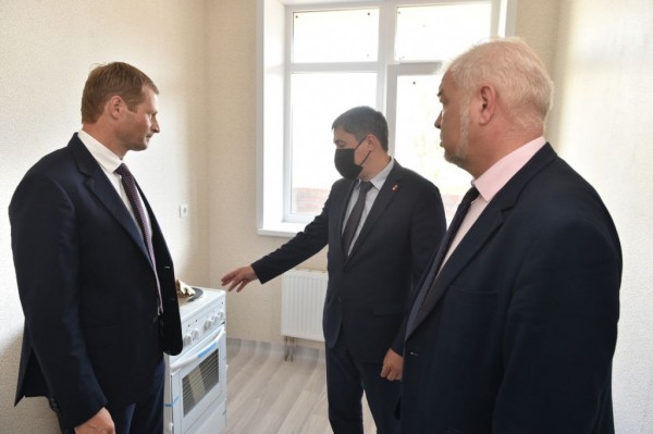 Глава Фонда защиты прав дольщиков оценил решение проблем с долгостроями в Прикамье