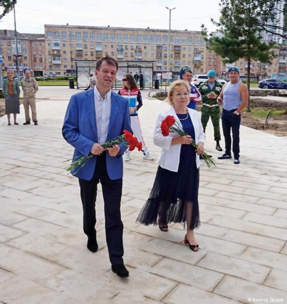 В Перми почтили память погибших десантников В Перми почтили память погибших десантников