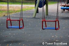 В Перми в саду Декабристов появилась спортивная и детская площадка В Перми в саду Декабристов появилась спортивная и детская площадка