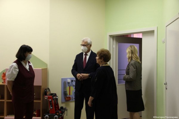 Алексей Грибанов: «Детский сад «Уральские самоцветы» укомплектован всем необходимым оборудованием» Алексей Грибанов: «Детский сад «Уральские самоцветы» укомплектован всем необходимым оборудованием»