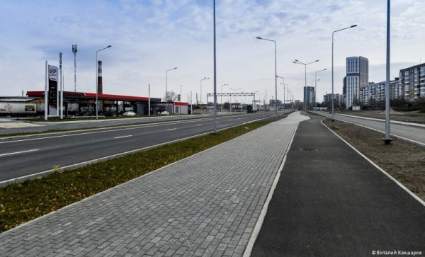 В Перми открыто четырехполосное движение на участке улицы Строителей В Перми открыто четырехполосное движение на участке улицы Строителей