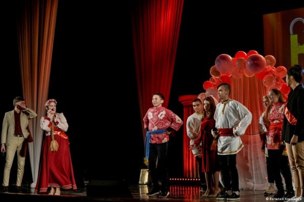 В Открытом Кубке КВН Перми победила команда «Джентльмены удачи»