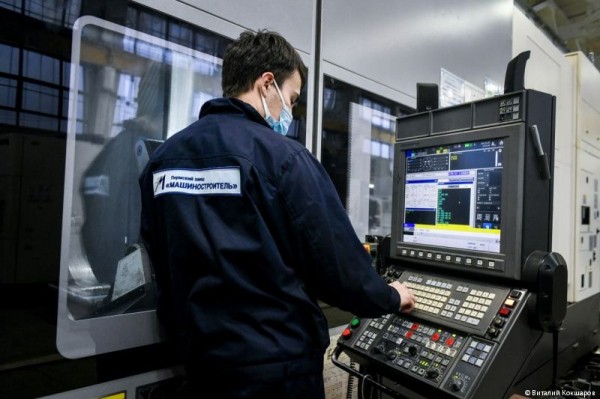 Алексей Дёмкин посетил «Пермский завод «Машиностроитель»