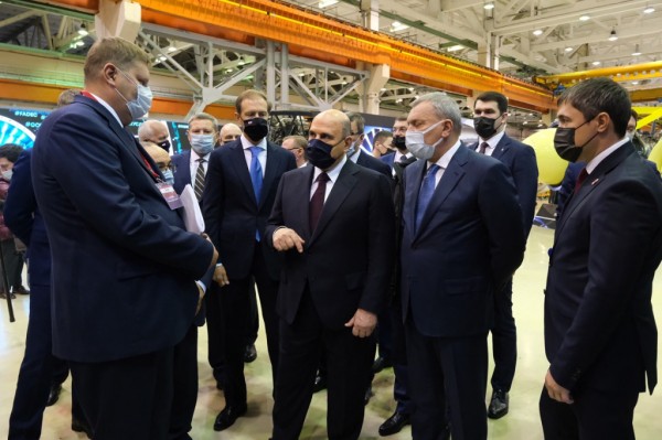 Дмитрий Махонин рассказал премьер-министру Михаилу Мишустину о подготовке кадров для двигателестроения