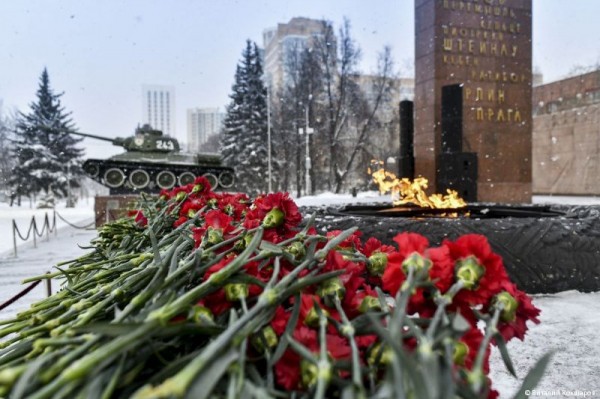 В Перми состоялось возложение цветов в честь Дня снятия блокады Ленинграда