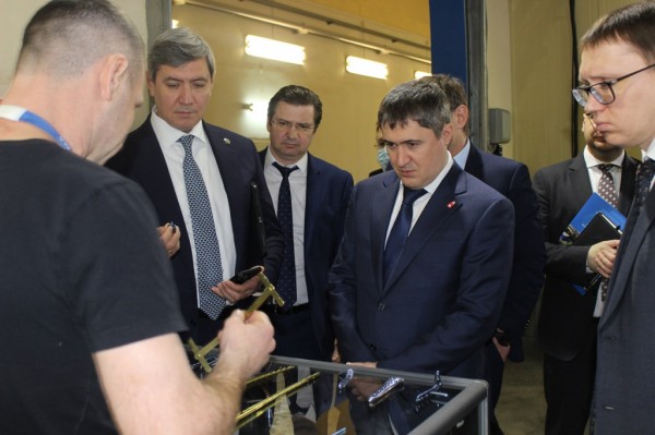 Власти Прикамья ознакомились с опытом Республики Татарстан в реализации технополисов и технопарков Власти Прикамья ознакомились с опытом Республики Татарстан в реализации технополисов и технопарков