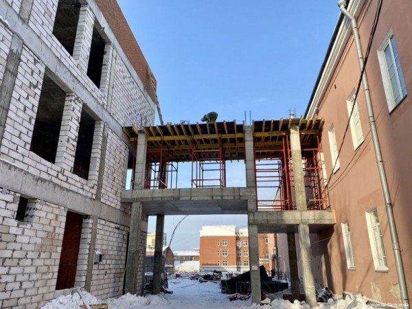 В Перми возведены все этажи нового корпуса гимназии №17 В Перми возведены все этажи нового корпуса гимназии №17