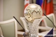 Алексей Дёмкин встретился со спортсменами ТСК «Дуэт» - чемпионами мира по танцевальному спорту