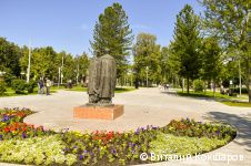 Дмитрий Махонин и Алексей Дёмкин проинспектировали ход благоустройства бульвара им. Советской Армии в Перми Дмитрий Махонин и Алексей Дёмкин проинспектировали ход благоустройства бульвара им. Советской Армии в Перми