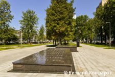 Дмитрий Махонин и Алексей Дёмкин проинспектировали ход благоустройства бульвара им. Советской Армии в Перми Дмитрий Махонин и Алексей Дёмкин проинспектировали ход благоустройства бульвара им. Советской Армии в Перми