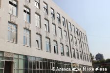 В новый корпус пермской гимназии №17 начали завозить оборудование для пищеблока
