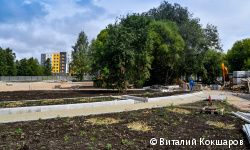 В сквере на улице Гашкова на 90% выполнено благоустройство пешеходных дорожек