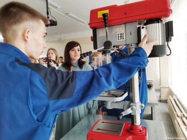 В Перми открылись инженерные классы авиастроительного профиля В Перми открылись инженерные классы авиастроительного профиля