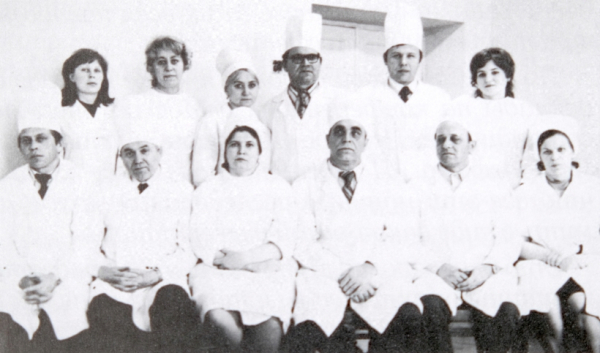 Детей приносит не аист. История «крестного отца Донбасса» — акушера Владимира Чайки