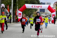 На площади перед Театром-Театром в Перми начался танцевальный марафон &laquo;Открой себя&raquo;