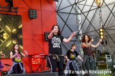 На площади перед Театром-Театром в Перми начался танцевальный марафон &laquo;Открой себя&raquo;