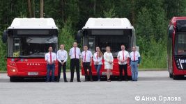 В Перми автобусы выстроились в цифру «300» в честь юбилея города