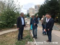 Власти Перми и теплоэнергетики встретились с Владимиром Кормщиковым, создавшим сквер в микрорайоне Парковый 