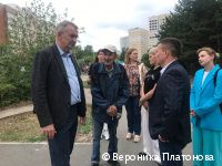 Власти Перми и теплоэнергетики встретились с Владимиром Кормщиковым, создавшим сквер в микрорайоне Парковый 