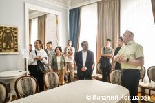 Заместитель мэра города Хух-Хото Ван Синьюй: «Пермь – прекрасный город, а река Кама – его душа» Заместитель мэра города Хух-Хото Ван Синьюй: «Пермь – прекрасный город, а река Кама – его душа»