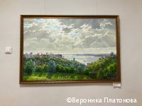 В администрации Перми открылась выставка картин художницы Любови Малышевой