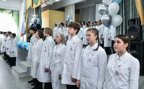 В пермской многопрофильной школе «Приоритет» открылись медицинские классы