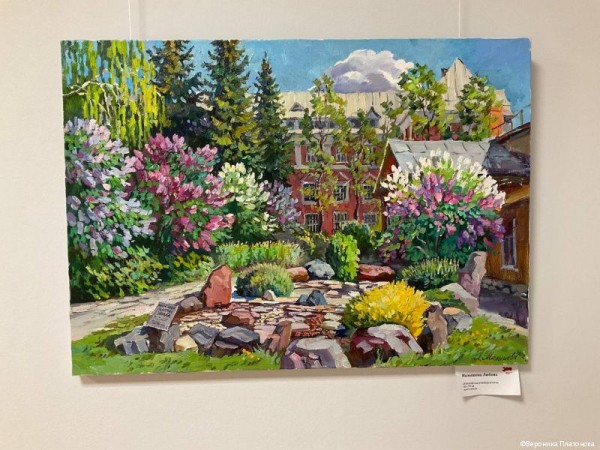 В администрации Перми открылась выставка картин художницы Любови Малышевой