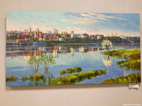 В администрации Перми открылась выставка картин художницы Любови Малышевой