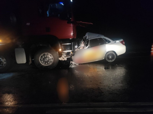 В Пермском крае в ДТП погибла женщина-водитель В Пермском крае в ДТП погибла женщина-водитель