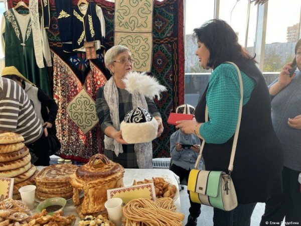 Более 800 человек приняли участие в фестивале «Пермь Многоликая» Более 800 человек приняли участие в фестивале «Пермь Многоликая»