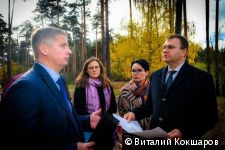 Эдуард Соснин проинспектировал ход благоустройства Черняевского леса в рамках проекта «Зелёное кольцо»