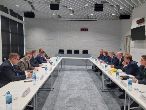 Эдуард Соснин представил опыт Перми на VII Общероссийском форуме «Города России – 2030: новые рубежи»