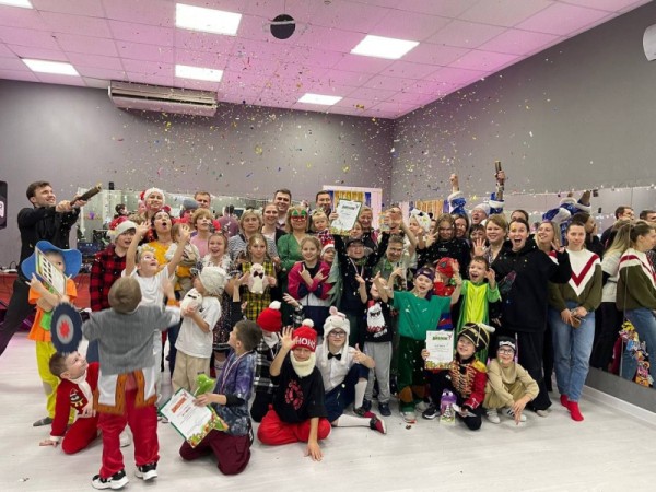 В Индустриальном районе Перми прошел спортивный фестиваль «Новогодний серпантин»