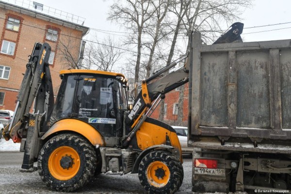 Глава Перми Эдуард Соснин посетил с рабочим выездом Индустриальный район