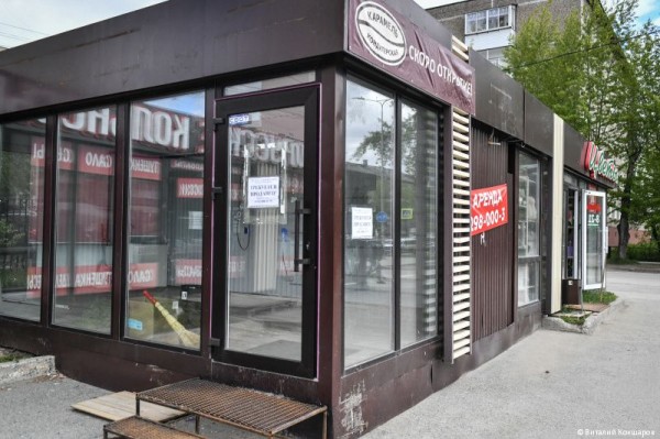 В Перми специалисты районных администраций проводят рейды по выявлению фактов продажи табака