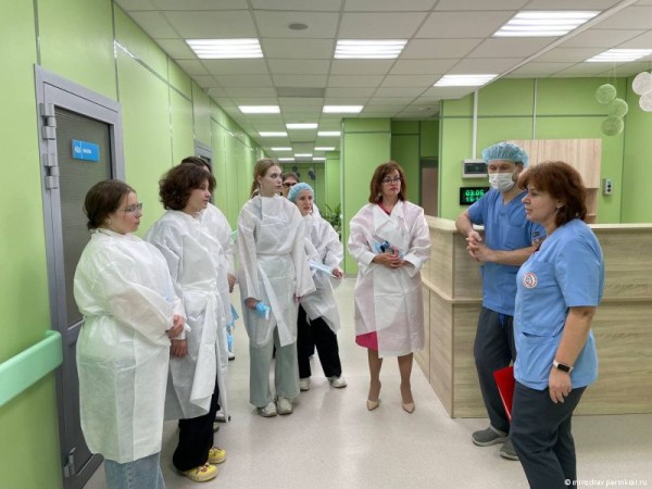 Ученики медицинских классов побывали на экскурсии в Пермском кардиодиспансере