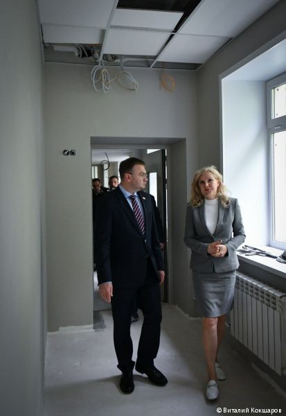 Глава Перми Эдуард Соснин посетил с рабочим выездом Ленинский район Глава Перми Эдуард Соснин посетил с рабочим выездом Ленинский район