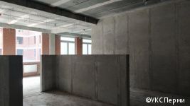 На стройплощадке школы на улице Ветлужской завершаются работы по монтажу каркаса здания На стройплощадке школы на улице Ветлужской завершаются работы по монтажу каркаса здания