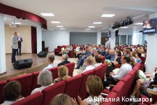 Глава Перми Эдуард Соснин поздравил с профессиональным праздником работников «Мотовилихинских заводов»