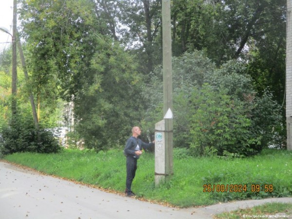 В Перми задержали двух расклейщиков объявлений